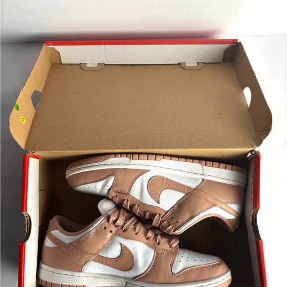 White/Rose whisper women’s Nike Dunk low-size 10 - Picture 6 of 9